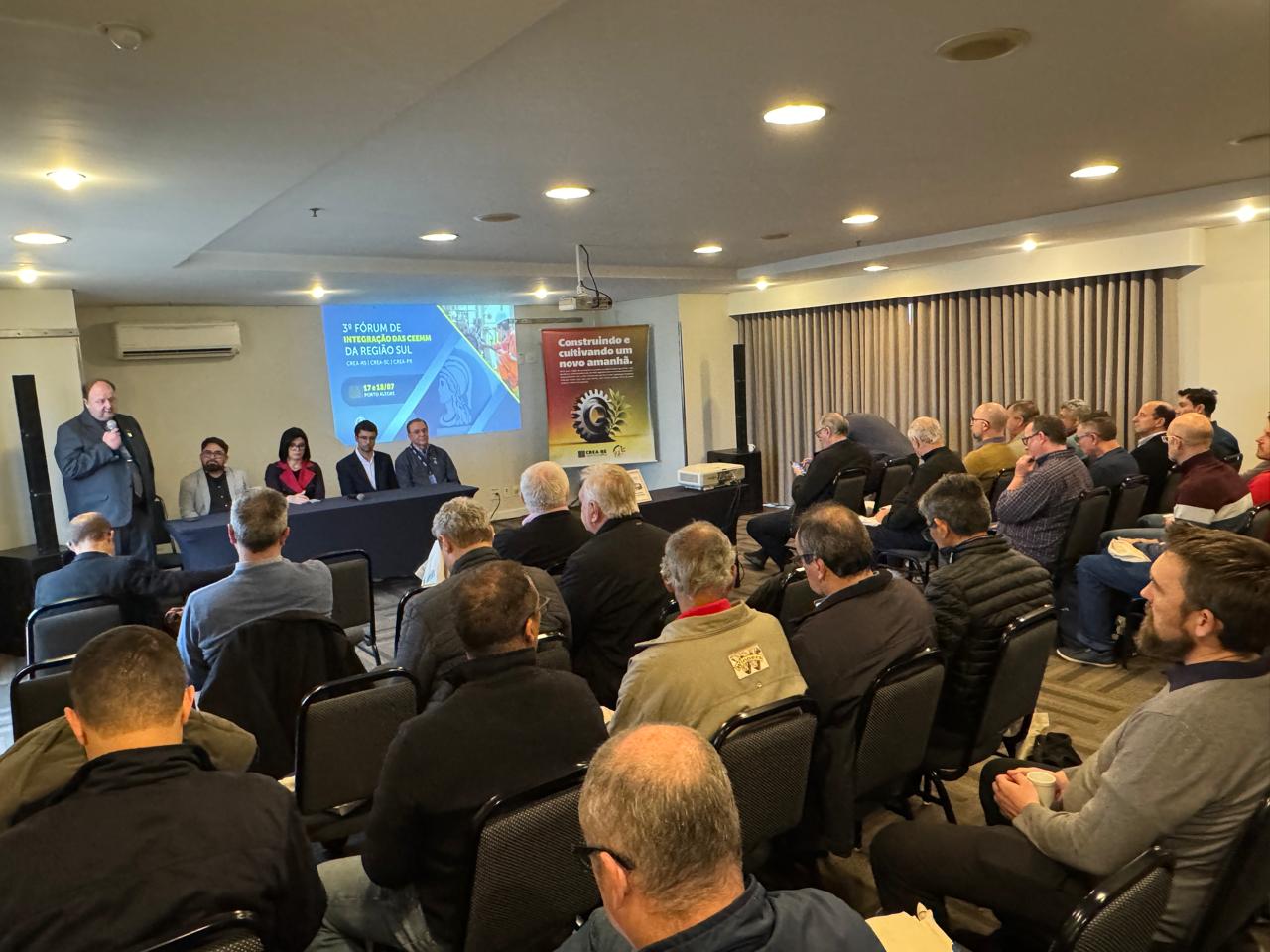 Coordenador da CEEMM-RS, Eng. Mec. Marcos Kercher, falou sobre as normas de fiscalização